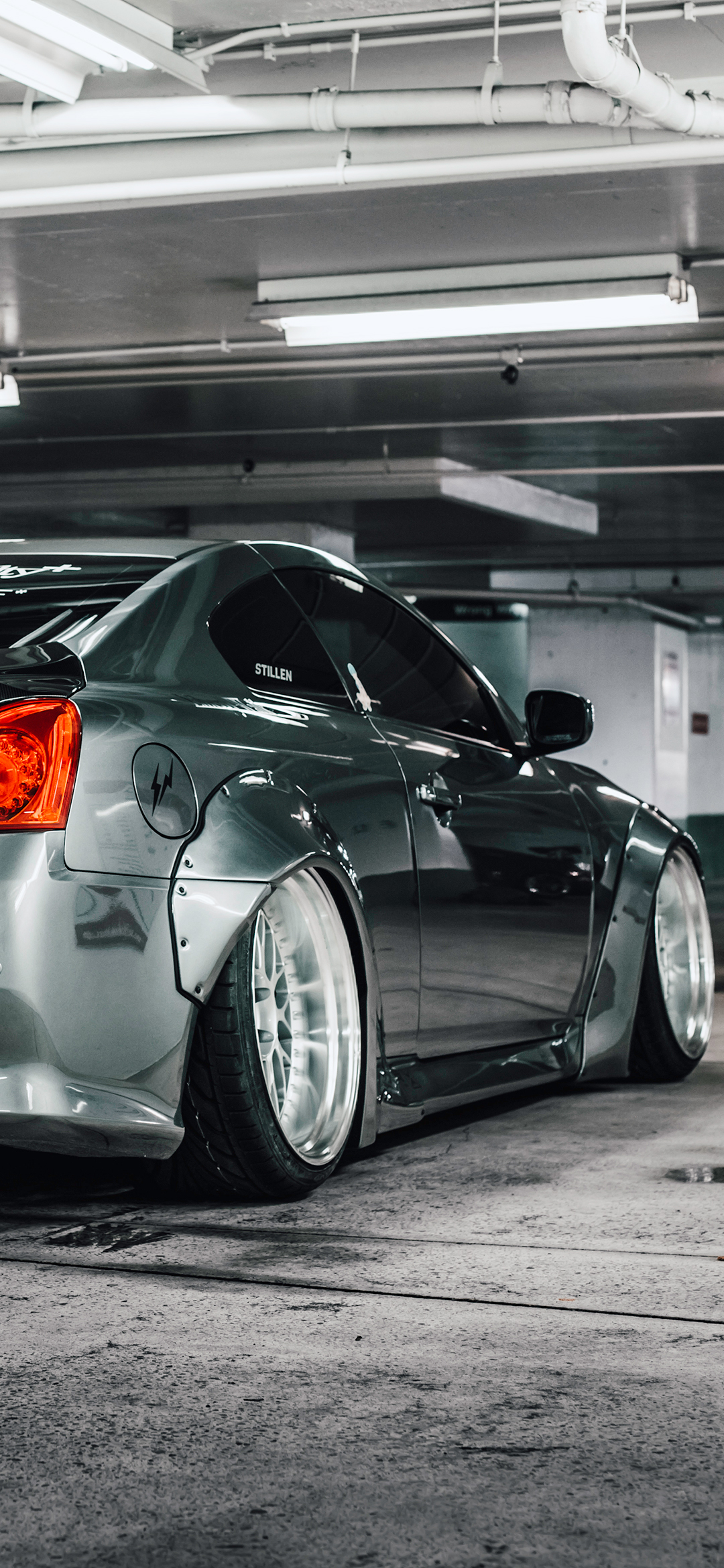 серебристый lexus is stance