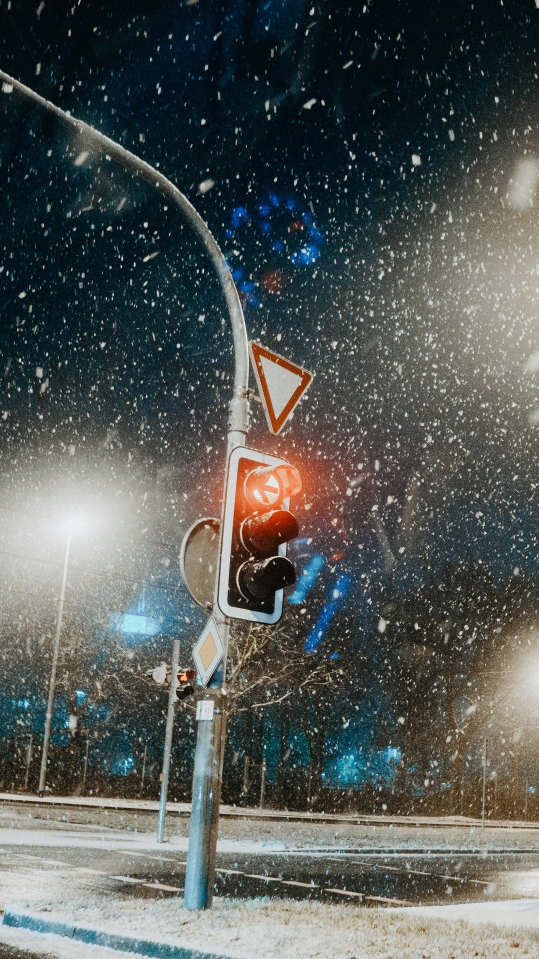 снег, ночь, зима, уличный фонарь, астрономический объект