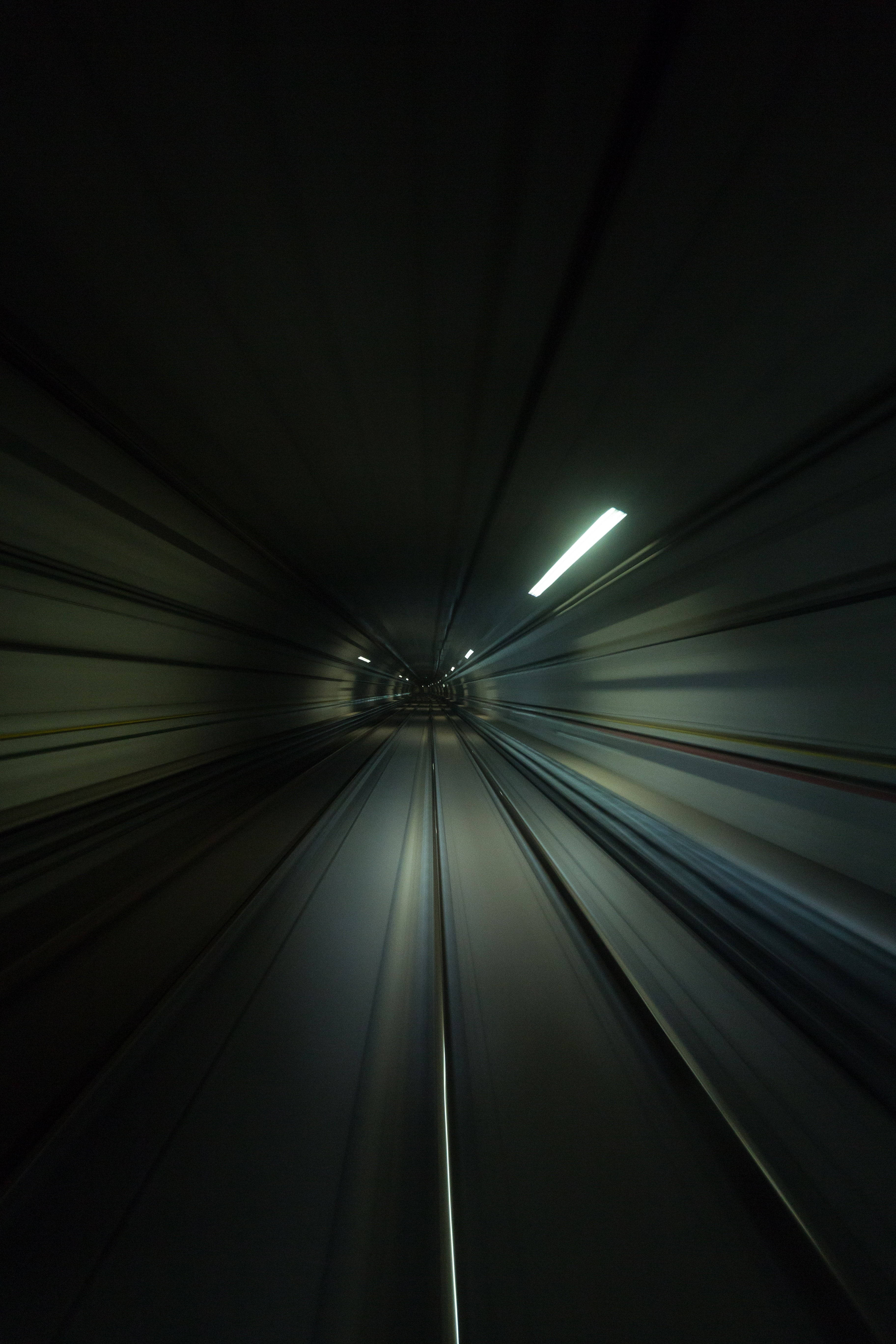 прохождение туннеля на высокой скорости iphone