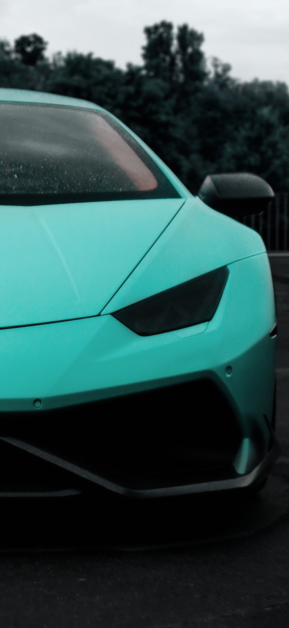 бирюзовый lamborghini huracan дождь